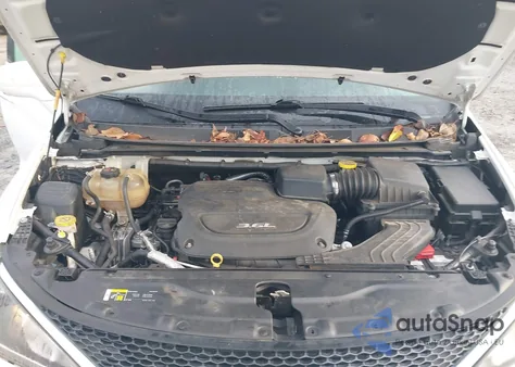 2018 Chrysler Pacifica Touring L из США, поврежденный, VIN 2C4RC1BG4JR120874